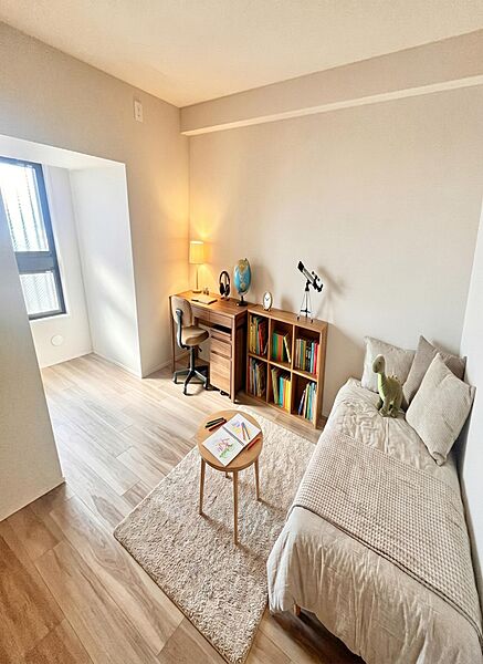 ■どこになにを置くか楽しみな自分のお部屋　※家具はCGです