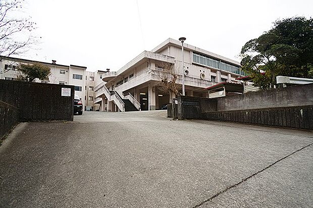 中学校 2100m 山北町立山北中学校