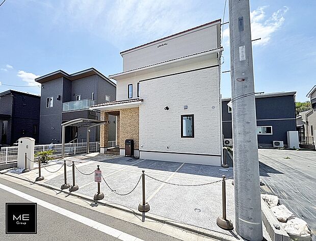 ■雨の日も安心のサイクルポート付き