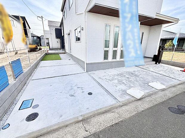 1号棟 ■快適な駐車スペースで安心