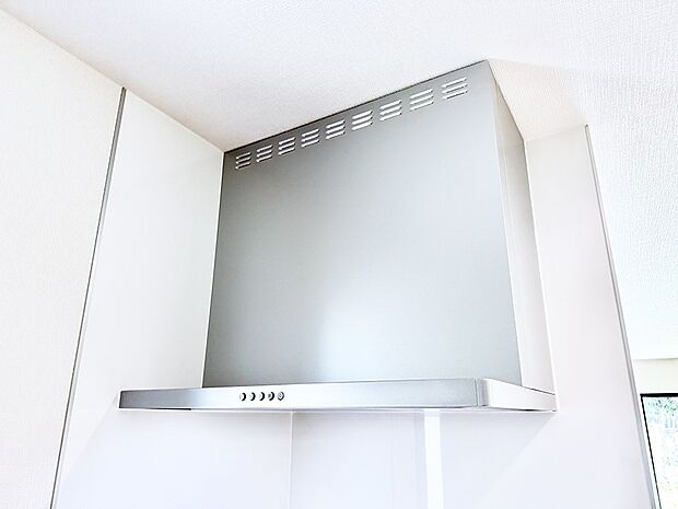 ■調理時の蒸気や匂いが換気扇に誘導され、効率的に排煙ができます。