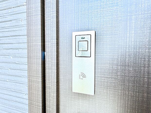 ■鍵を取り出さずに便利に操作できて快適