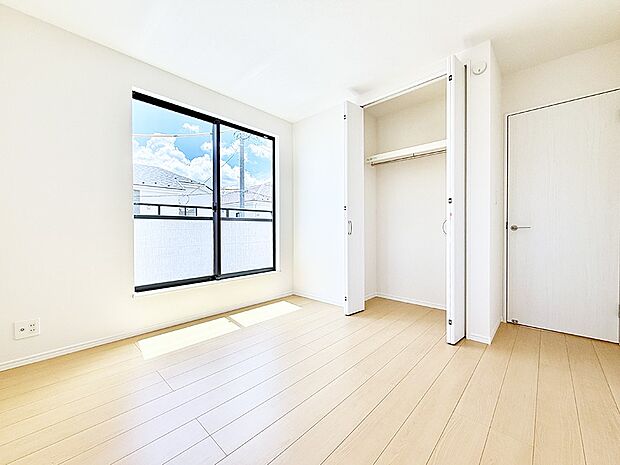 B号棟 ■窓の配置や通気性の良い設計で部屋の空気がこもらず、常に新鮮な空気が流れます
