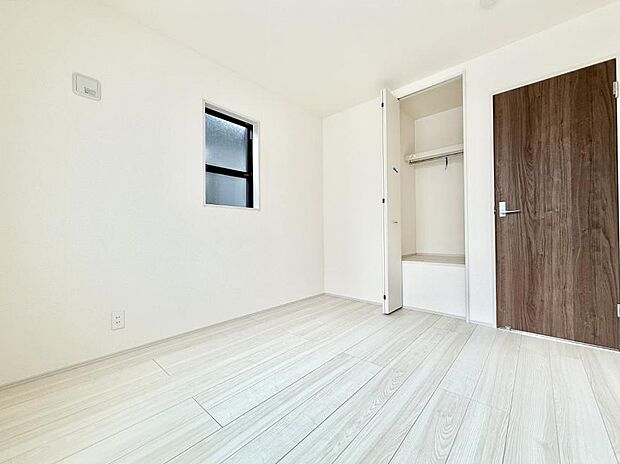 8号棟  ■落ち着いた雰囲気のお部屋で心が安らぐ空間