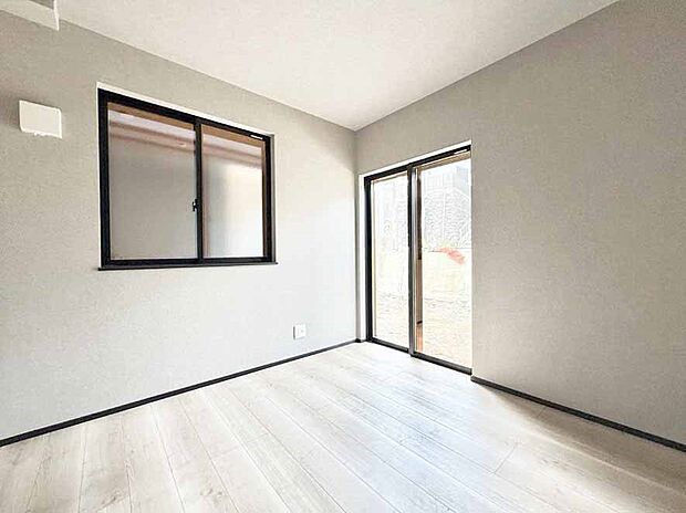 B号棟 ■窓の配置や通気性の良い設計で部屋の空気がこもらず、常に新鮮な空気が流れます