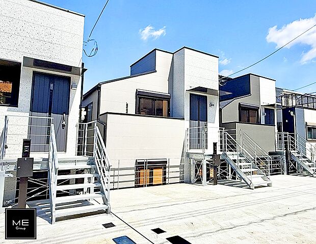 B号棟  ■家族みんなが笑顔で過ごせる、安心感のある住まい