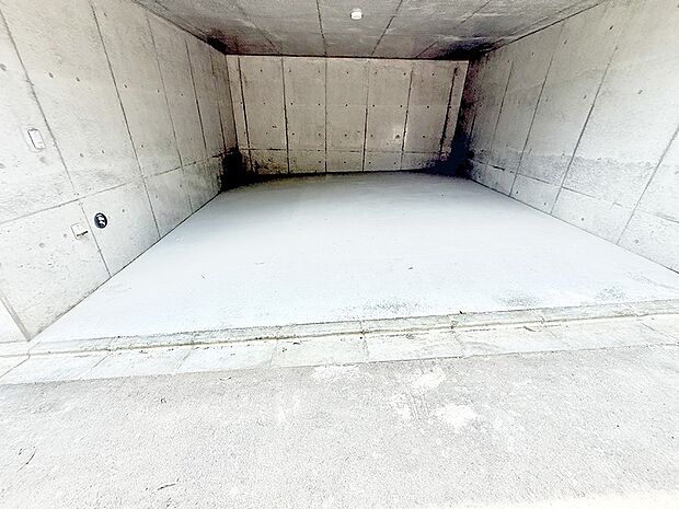 18号棟 ■快適な駐車スペースで安心