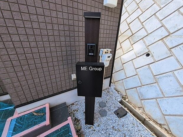 21号棟 ■宅配ボックス付き郵便受けがあると不在時も安心ですね