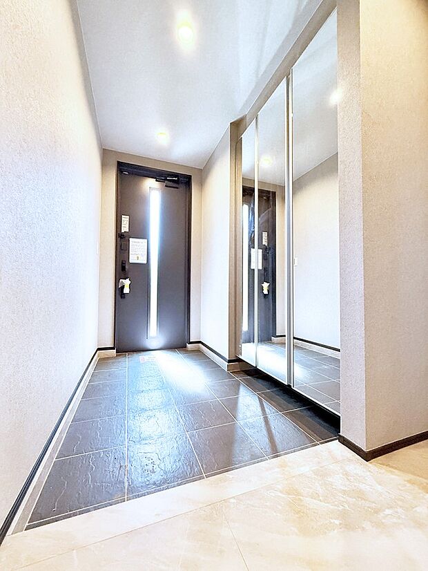 B号棟 ■ シンプルで美しく、快適な暮らしの入り口