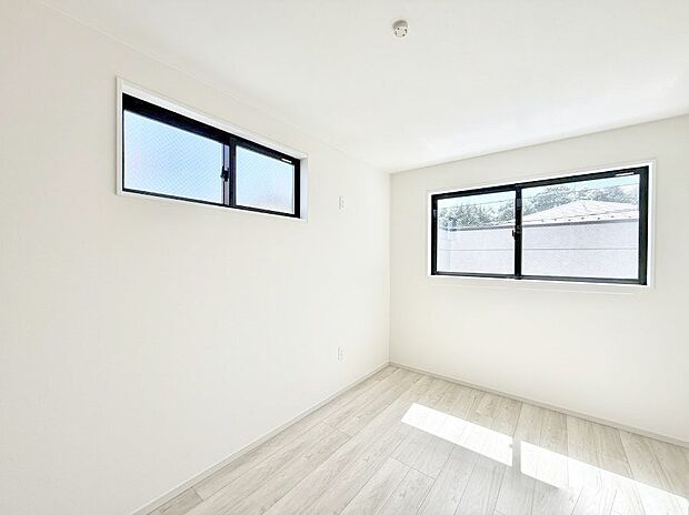 1号棟 ■落ち着いた雰囲気のお部屋で心が安らぐ空間
