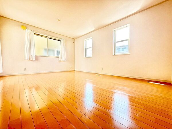 ■心落ち着く場所、ゆったり過ごせるリビング