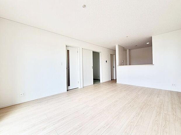 1号棟  ■心落ち着く場所、ゆったり過ごせるリビング