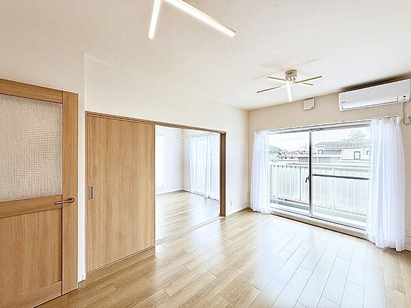 ■シンプルだけど贅沢、大切な人と過ごす心がほどける空間