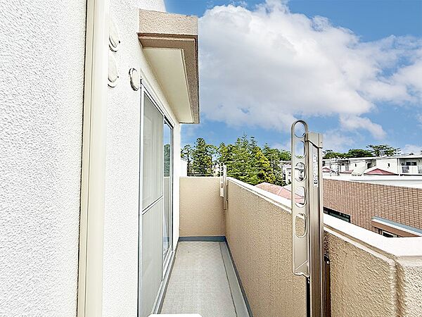 ■ 季節の移ろいを感じられる開放的な空間です