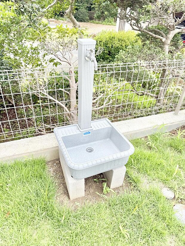 4号棟 ■ガーデニングや洗車などの際に大活躍な屋外立水栓