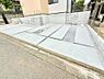 駐車場：1号棟  ■快適な駐車スペースで安心