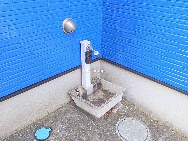 ■ガーデニングや洗車などの際に大活躍な屋外立水栓