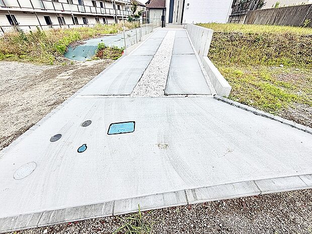 1号棟 ■快適な駐車スペースで安心