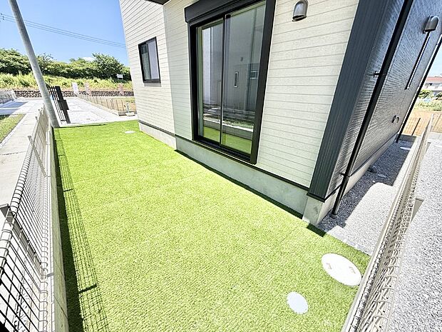 2号棟 ■庭付き住宅は多様な使用用途で活用できます