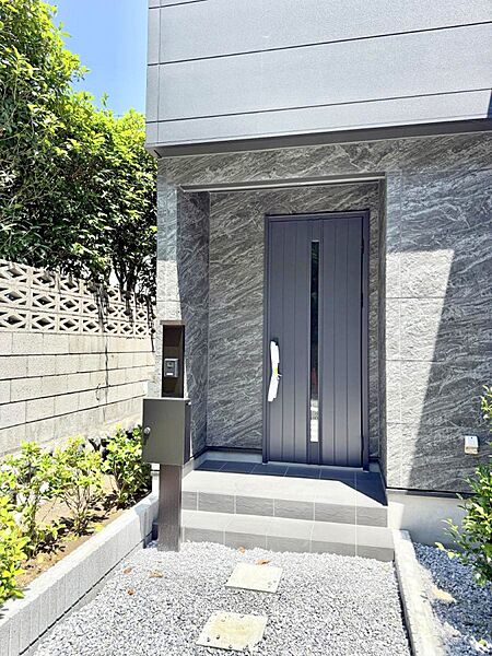 Ａ号棟  ■ 帰るたびにホッとする、安心感のある佇まい
