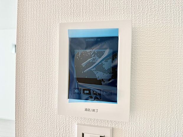 ■画面でしっかり確認でき防犯対策に最適