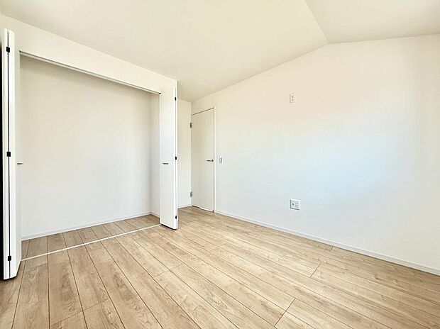 1号棟 ■落ち着いた雰囲気のお部屋で心が安らぐ空間