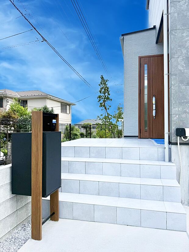 1号棟 ■ 帰るたびにホッとする、安心感のある佇まい