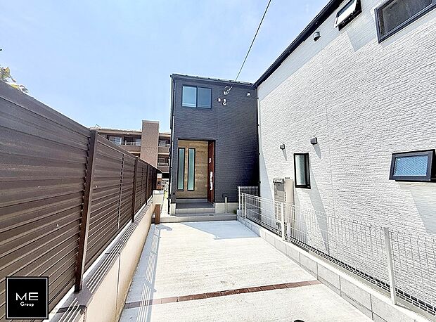 1号棟 ■家族みんなが笑顔で過ごせる、安心感のある住まい