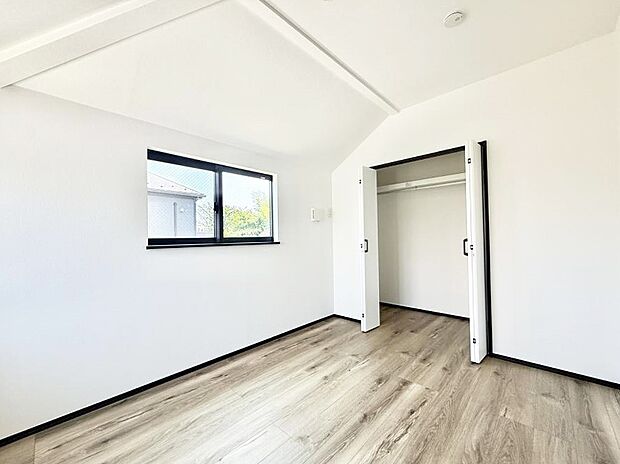 1号棟 ■落ち着いた雰囲気のお部屋で心が安らぐ空間