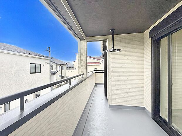 1号棟 ■ 朝のコーヒーや夜の星空を楽しむ、癒しの場所