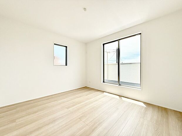 2号棟  ■落ち着いた色合いのお部屋で穏やかな時間を楽しめます
