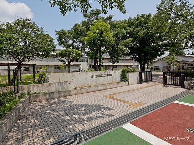 小学校 1300m 多摩市立多摩第一小学校