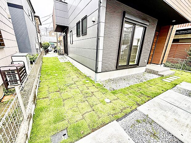 1号棟 ■庭付き住宅は多様な使用用途で活用できます