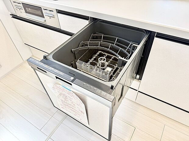 ■手間なく洗浄!食器をピカピカに仕上げてくれます