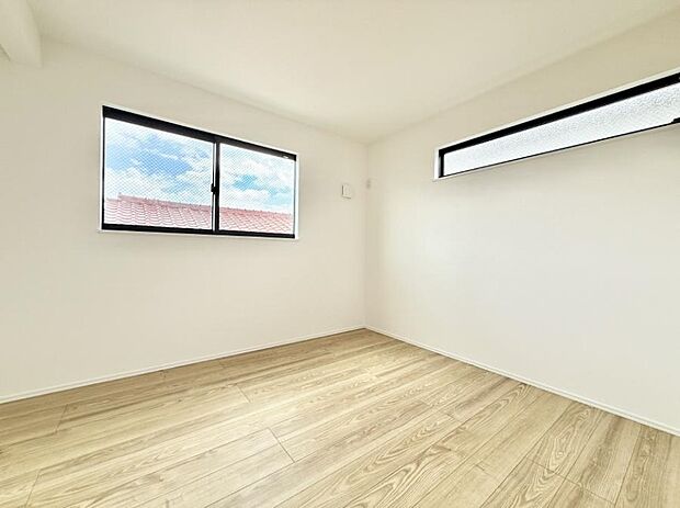 1号棟 ■落ち着いた色合いのお部屋で穏やかな時間を楽しめます