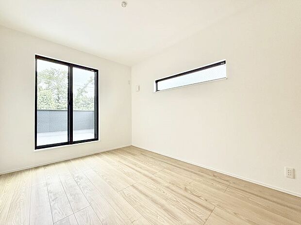 1号棟  ■落ち着いた色合いのお部屋で穏やかな時間を楽しめます
