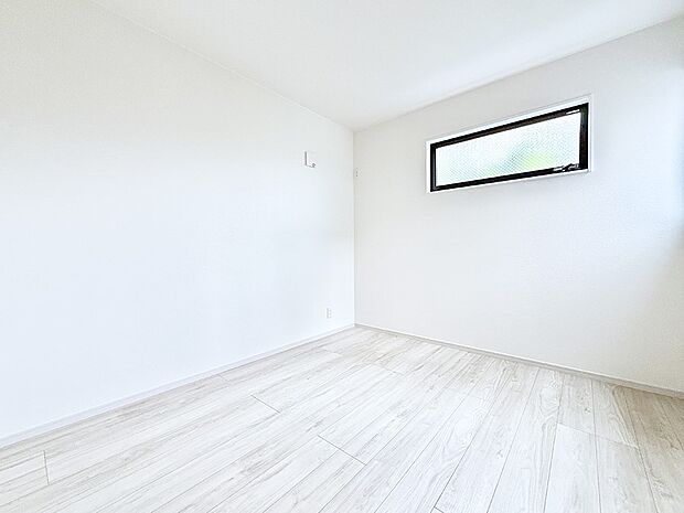 1号棟 ■落ち着いた色合いのお部屋で穏やかな時間を楽しめます
