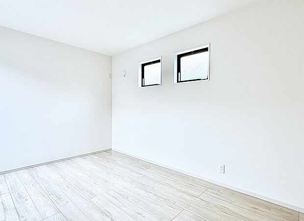 1号棟 ■落ち着いた色合いのお部屋で穏やかな時間を楽しめます