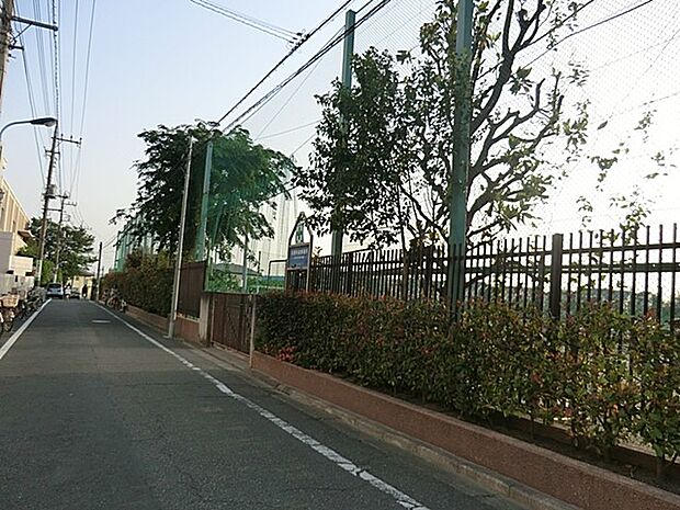 中学校 1100m 立川市立第三中学校
