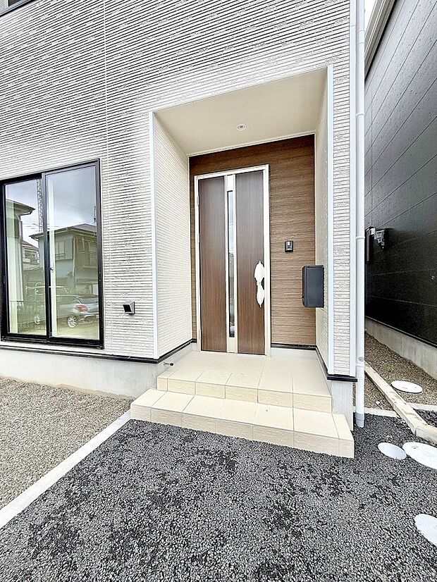 2号棟 ■ 帰るたびにホッとする、安心感のある佇まい