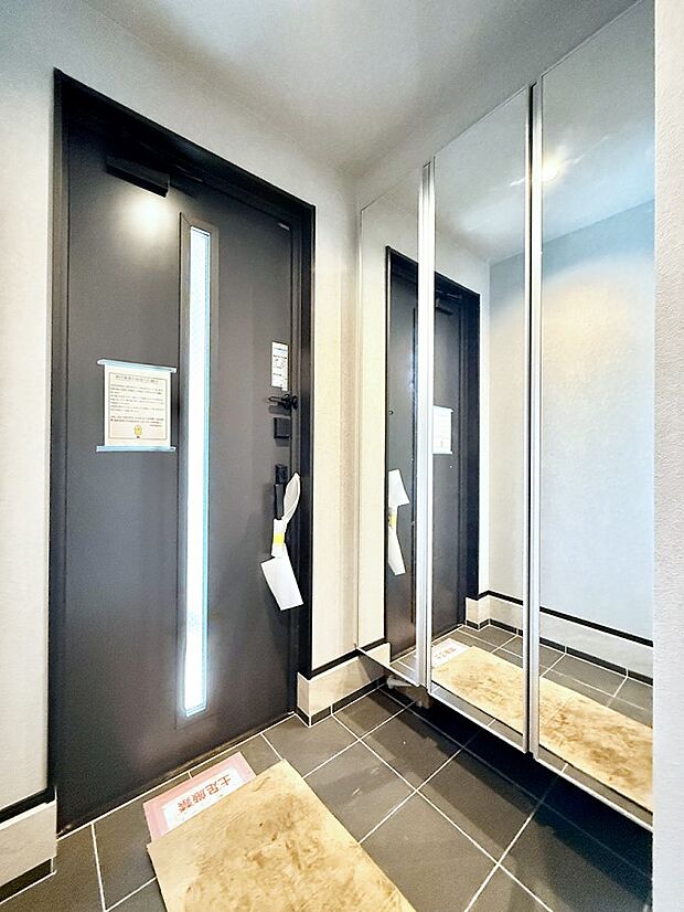 F号棟 ■ シンプルで美しく、快適な暮らしの入り口