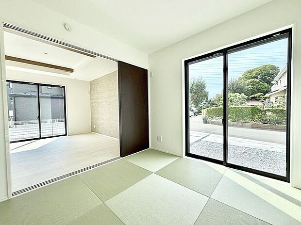 1号棟  ■落ち着いた色合いのお部屋で穏やかな時間を楽しめます