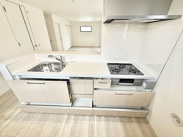 1号棟 ■シンプルで機能的、毎日使いやすいキッチン