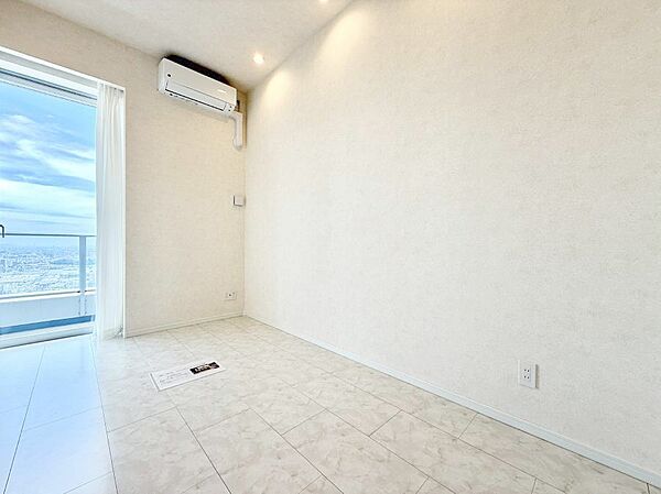 ■落ち着いた雰囲気のお部屋で心が安らぐ空間