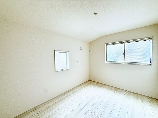 1号棟  ■落ち着いた雰囲気のお部屋で心が安らぐ空間