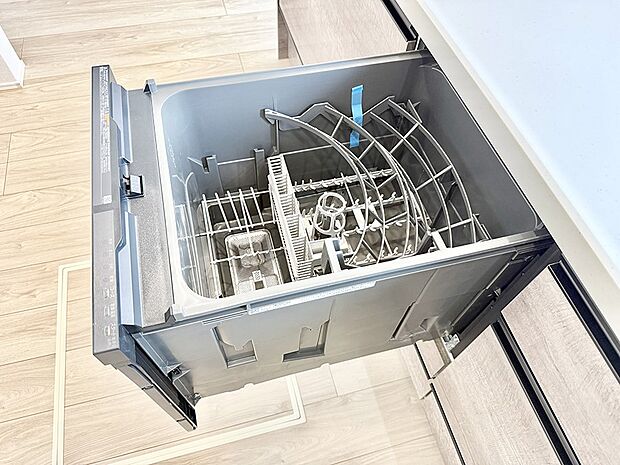 ■手間なく洗浄!食器をピカピカに仕上げてくれます