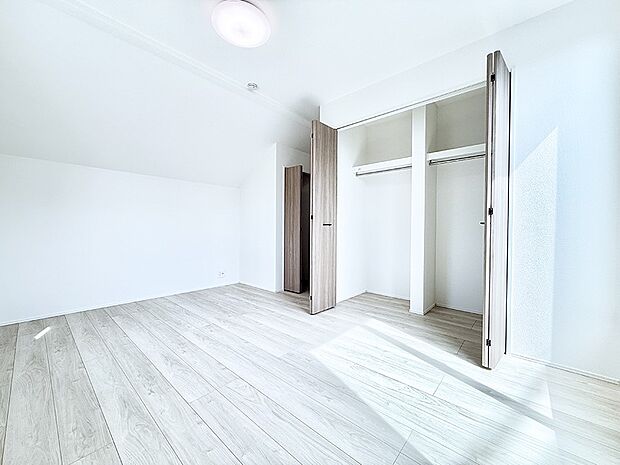 1号棟 ■落ち着いた雰囲気のお部屋で心が安らぐ空間