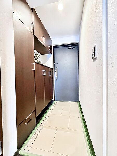 ■ シンプルで美しく、快適な暮らしの入り口