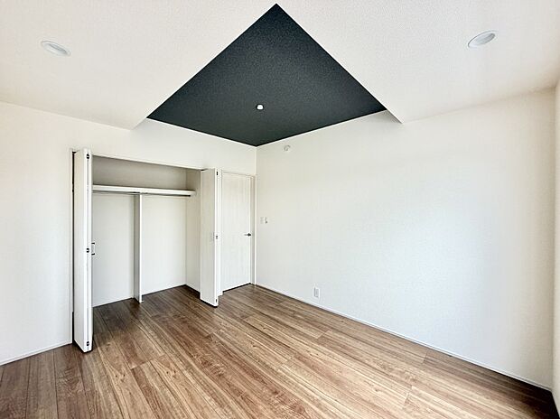 9号棟 ■清潔感あふれるお部屋で毎日を快適に過ごせます