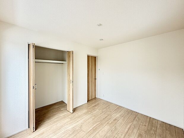 12号棟  ■家具やレイアウトを自由に配置できるため使い勝手が良く快適に過ごせます